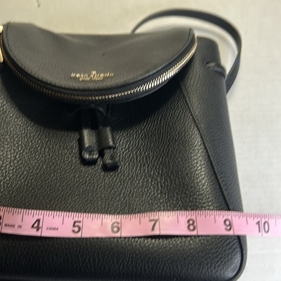 KATE SPADE LIELA MEDIUM FLAP BLACK BACKPACK DRAWSTRING LEATHER BAG - Picture 11 of 15